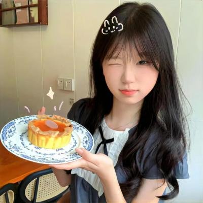 黎明时分的年轻人们